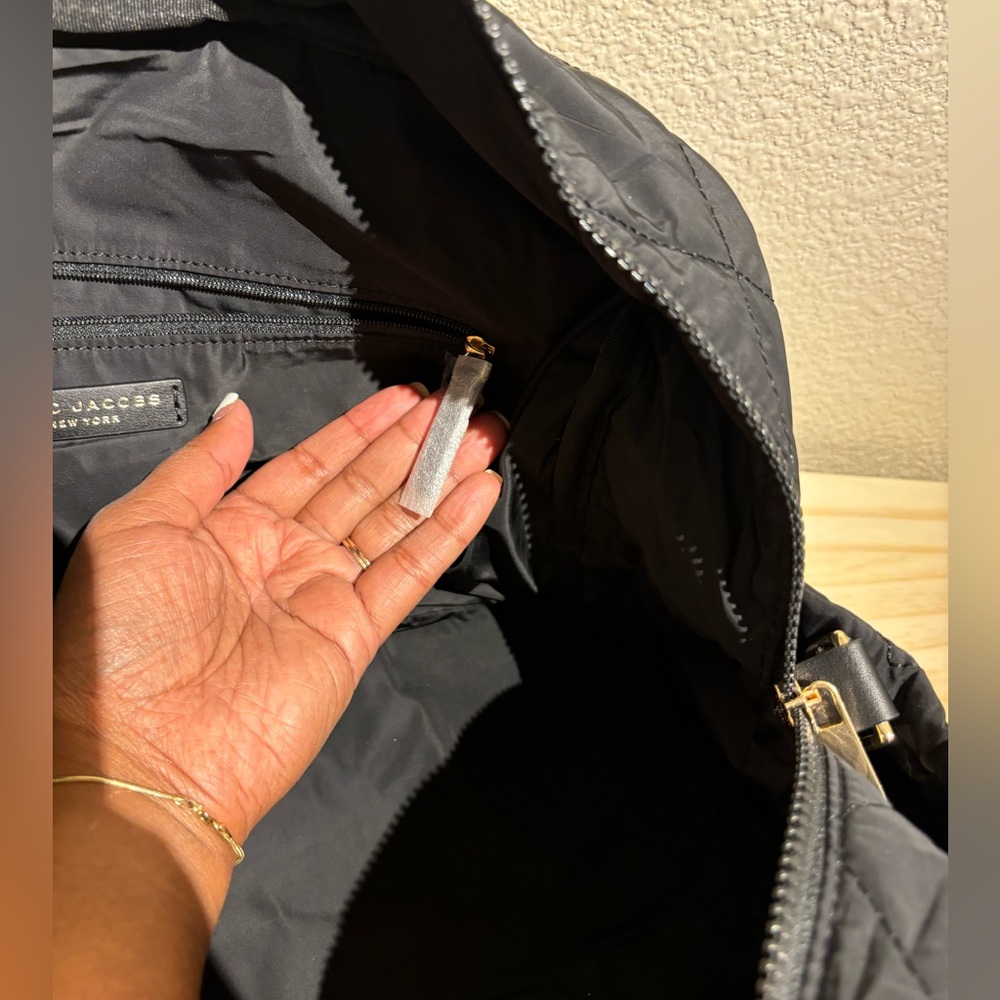 Mark Jacobs Medium Weekender Bag! - Picture 6 of 16